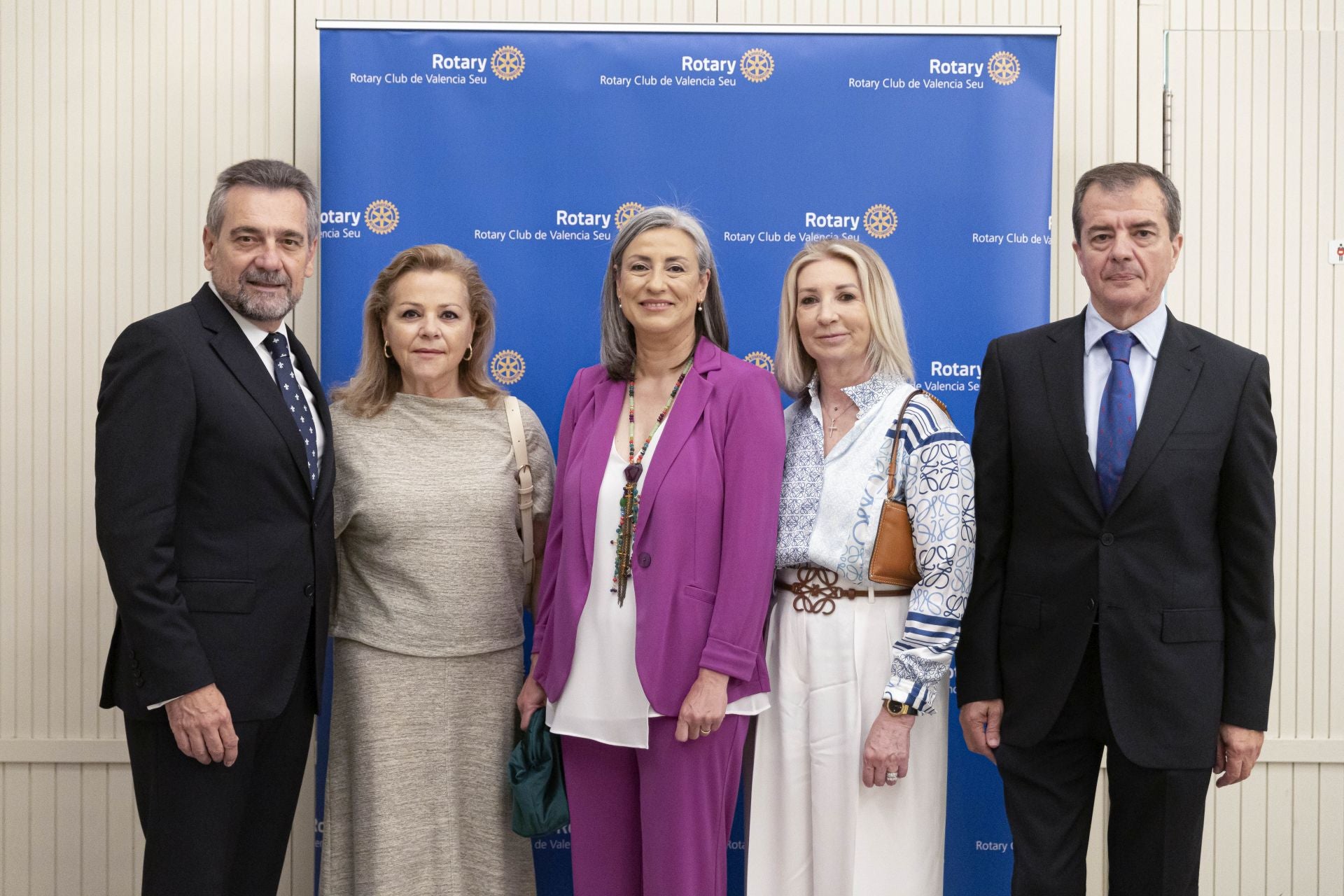 Los apellidos que han apoyado la creación del nuevo Rotary Club de Valencia Seu.