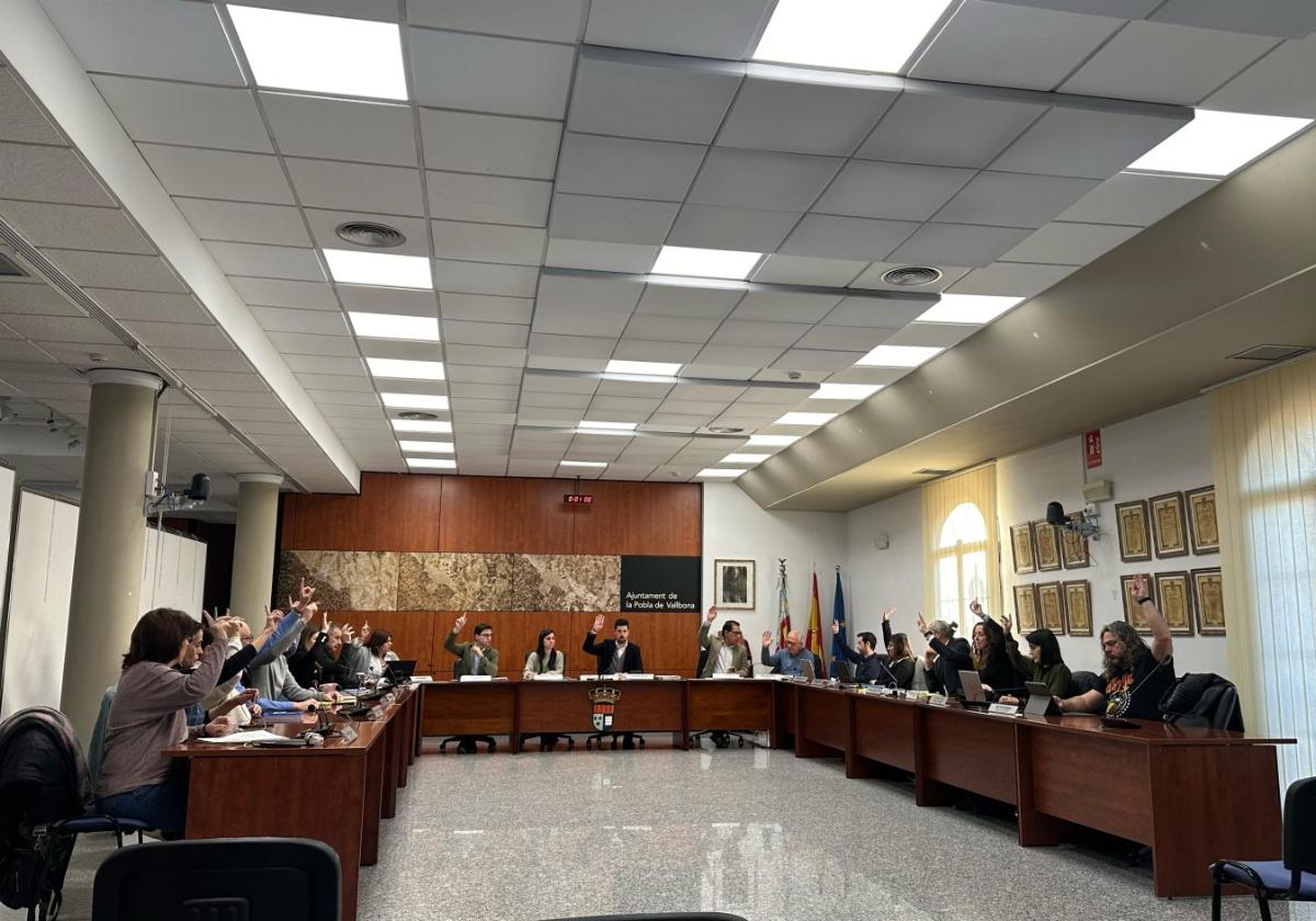 Pleno del Ayuntamiento de La Pobla de Vallbona.