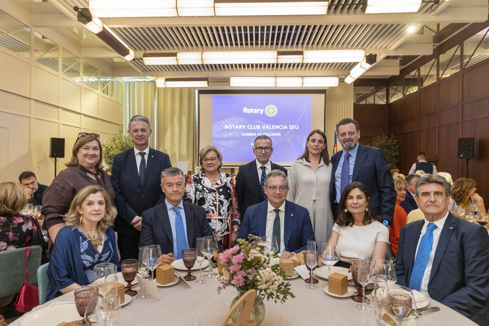 Los apellidos que han apoyado la creación del nuevo Rotary Club de Valencia Seu.