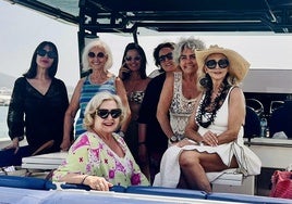 Laura Segura, Hortensia Herrero, Emilia Segura, Esther Segura, Pepa Martí, Marta de Diego y Mayrén Beneyto.