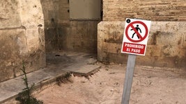 Excrementos en los alrededores de la Catedral de Valencia.