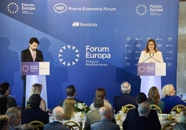 La alcaldesa, durante un momento de su discurso este martes.