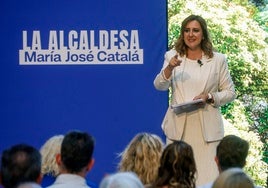 La alcaldesa de Valencia, María José Catalá, durante el acto de balance de su medio mandato.