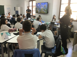 La Policía Local informa sobre ciberseguridad a estudiantes de Segorbe