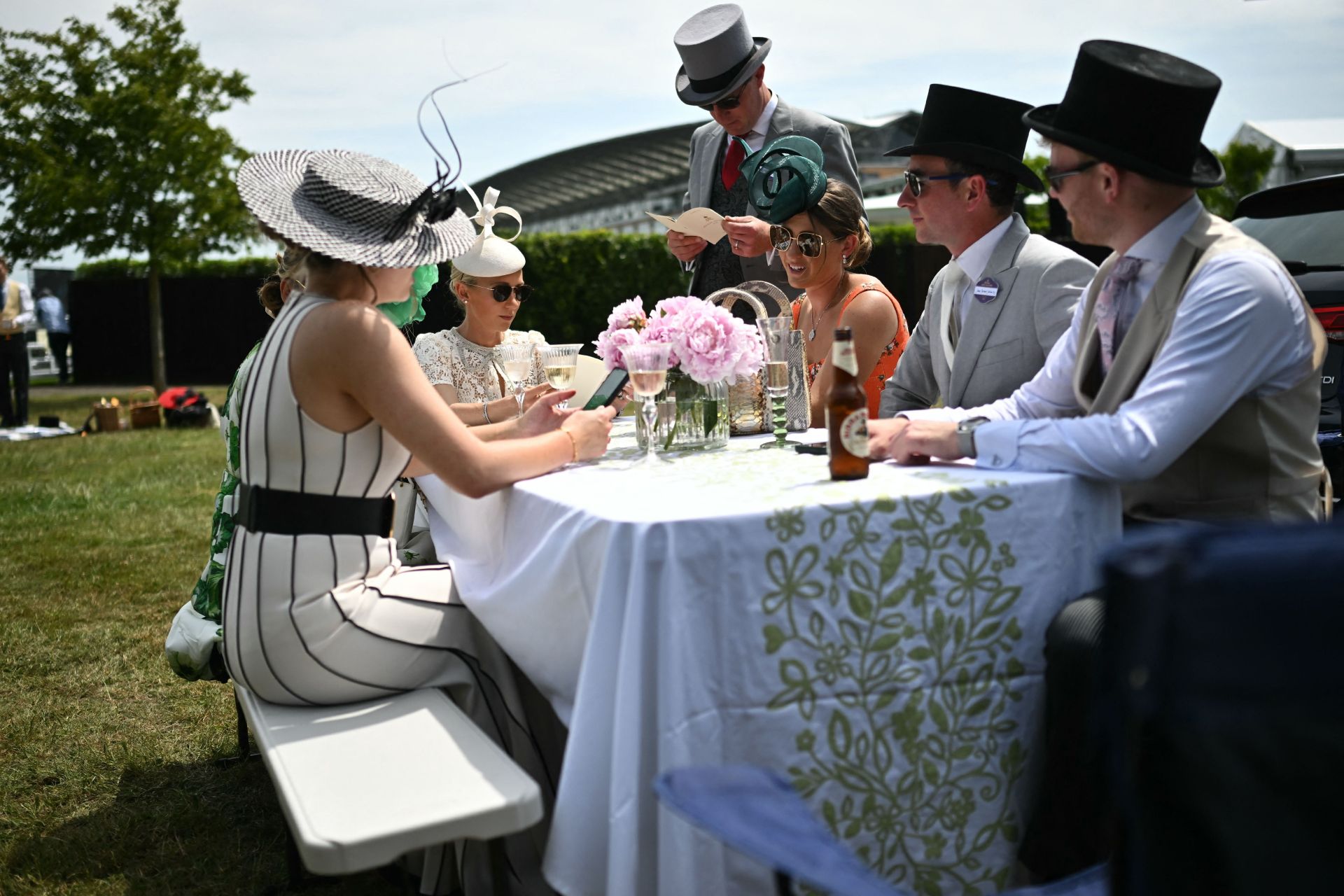Vuelve Ascot, el desfile de los tocados imposibles