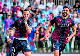 Morales e Iborra, en el partido del ascenso en Burgos.