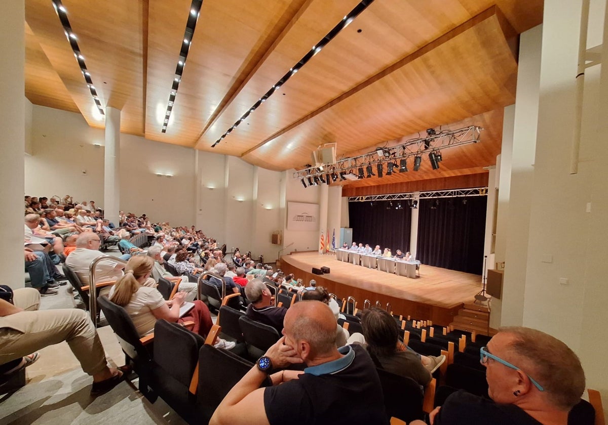 Un momento de la asamblea.