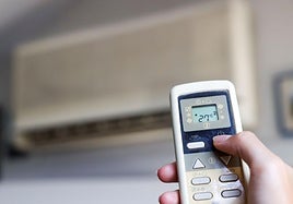 Un dispositivo de aire acondicionado.