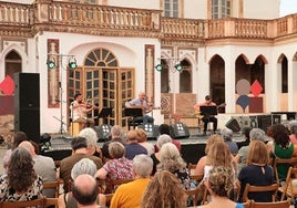 Concierto de la edición anterior celebrado en el Palauet de Nolla.