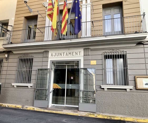 Fachada del Ayuntamiento de Pedreguer.