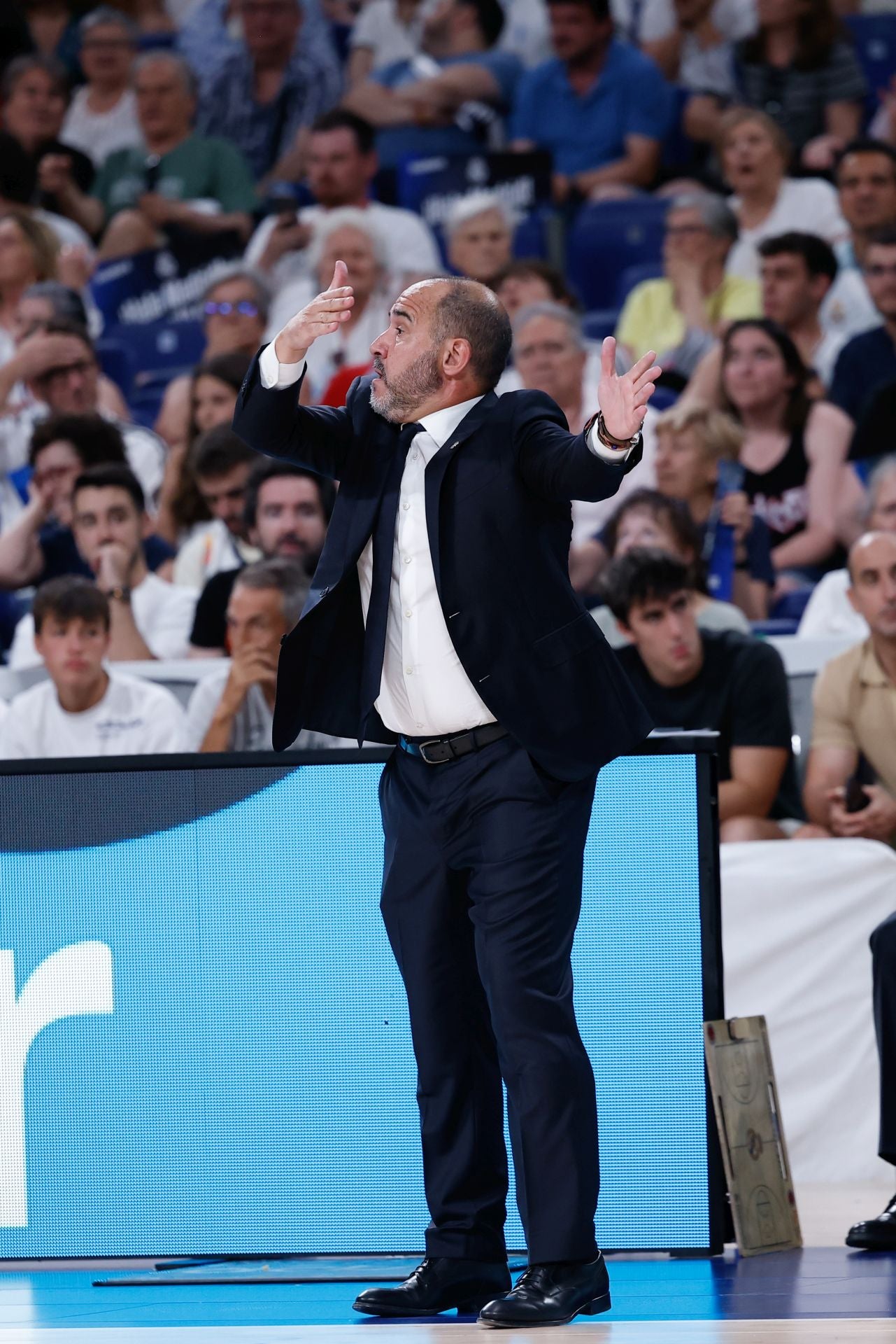 FOTOS | Así ha sido el segundo partido de la final de la ACB entre el Valencia Basket y el Real Madrid