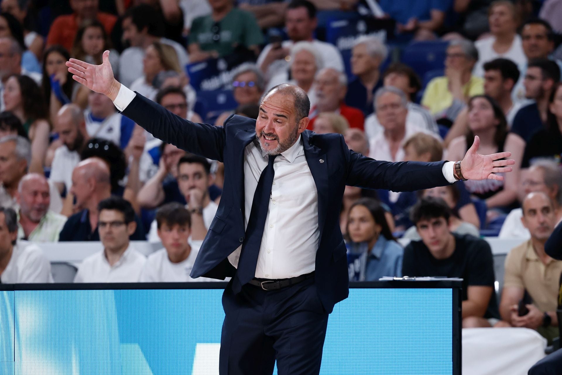 FOTOS | Así ha sido el segundo partido de la final de la ACB entre el Valencia Basket y el Real Madrid