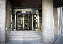 Acceso al Ayuntamiento de Torrent.