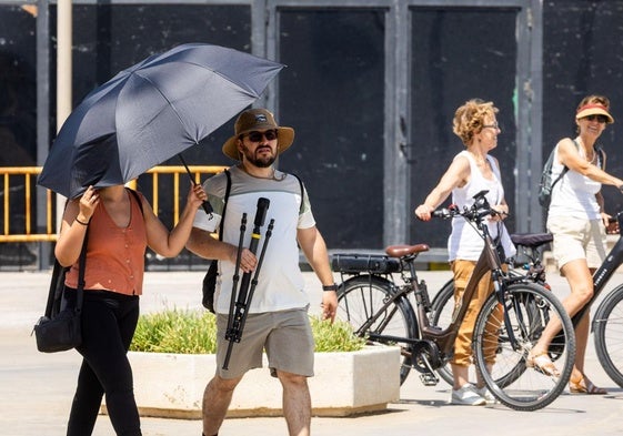 Los municipios valencianos que han superado los 38 grados este lunes y el que ha llegado a 39,1