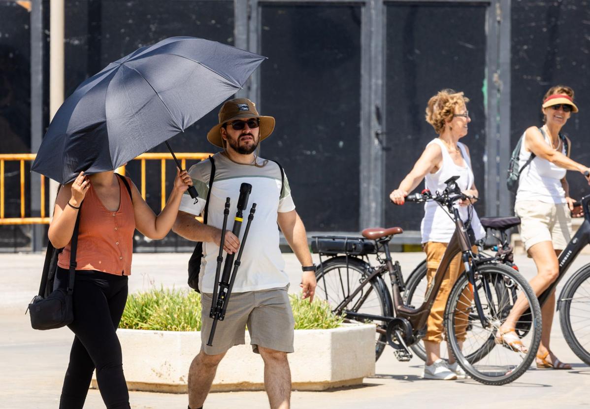 Los municipios valencianos que han superado los 38 grados este lunes y el que ha llegado a 39,1
