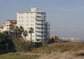 Tres playas valencianas se cuelan entre las diez más deseadas de España para comprar vivienda