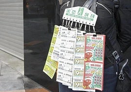 Venta de cupones de la ONCE, en un quiosco. Imagen de archivo.