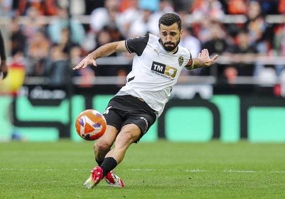 José Luis Gayà durante un partido.