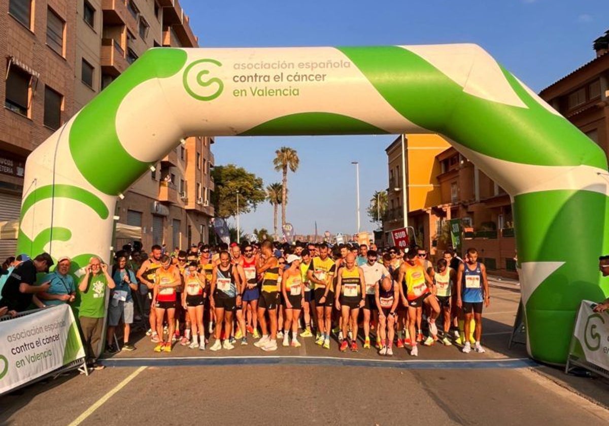 Xevi Lluch y Elia Fuentes ganan la 10K Alboraya Contra el Cáncer de 2025.