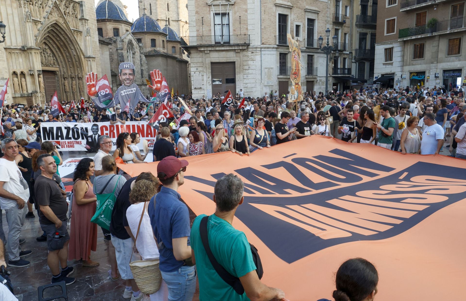 FOTOS | Octava manifestación contra la gestión de la dana en Valencia