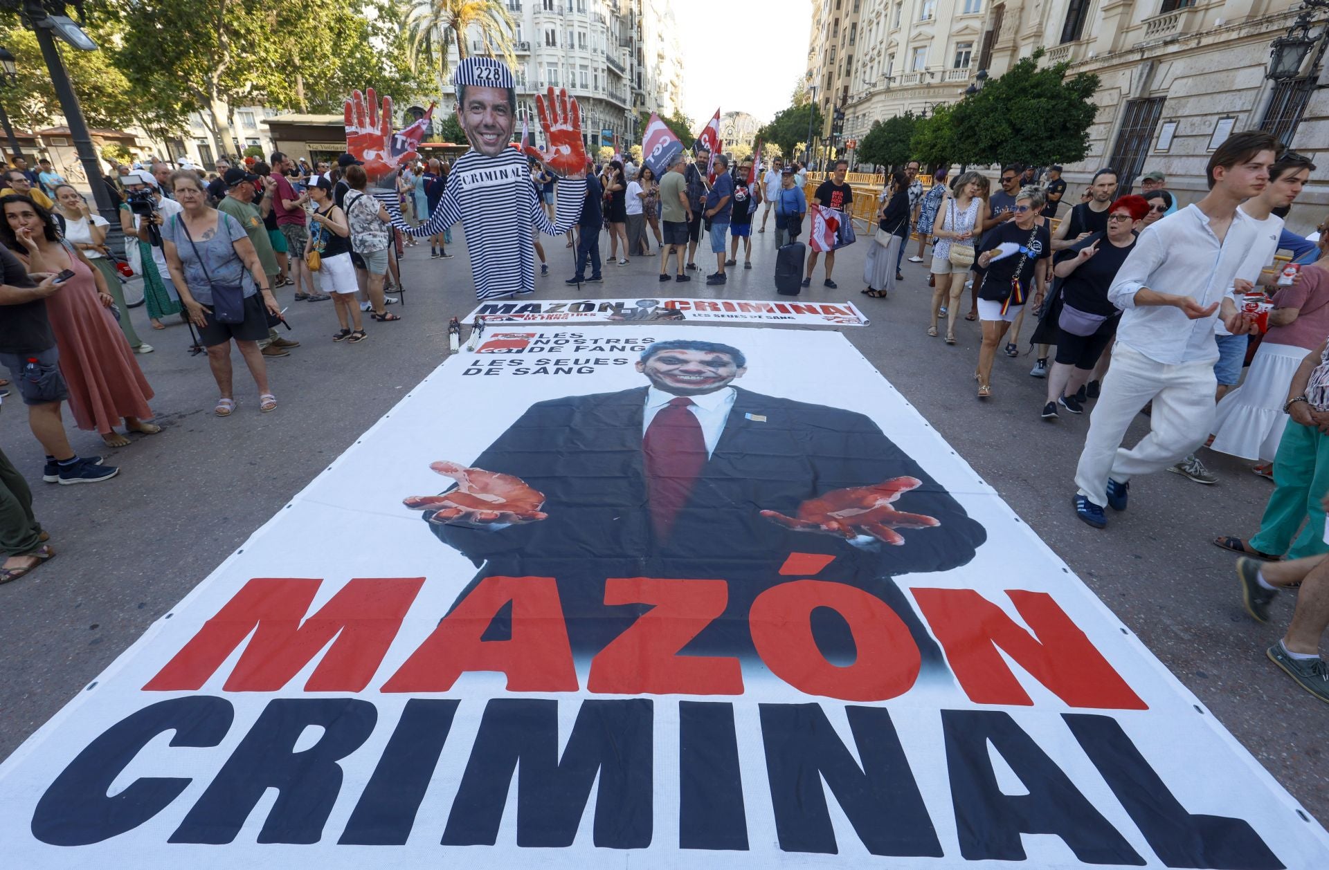 FOTOS | Octava manifestación contra la gestión de la dana en Valencia