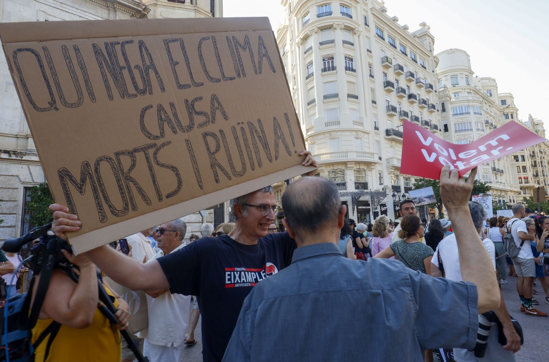 FOTOS | Octava manifestación contra la gestión de la dana en Valencia