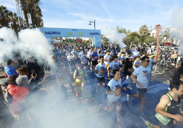 Participantes en la última edición de la 15k Valencia Abierta al Mar.