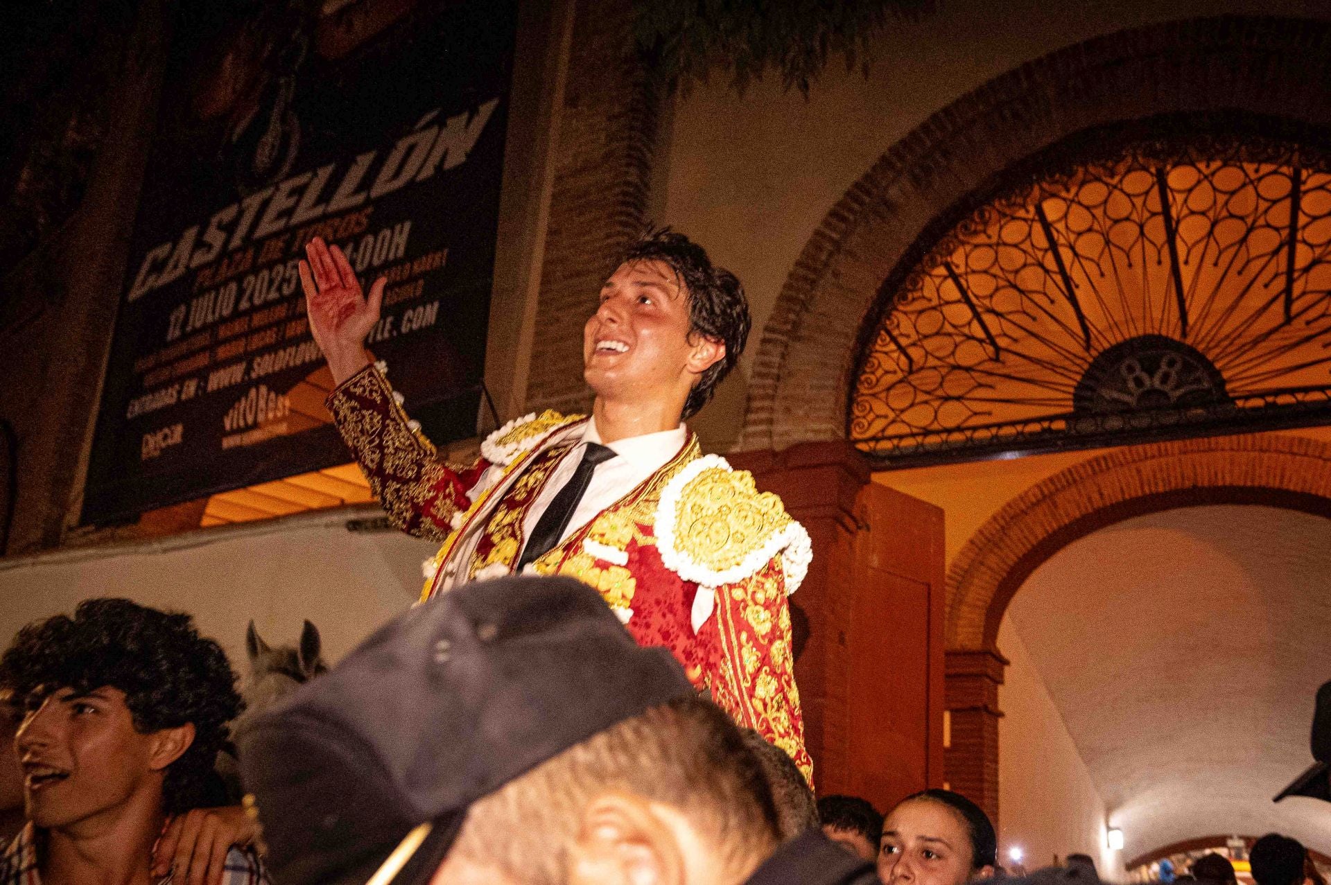 La plaza de toros de Castellón se viste de gala en su homenaje a Manuel Colonques