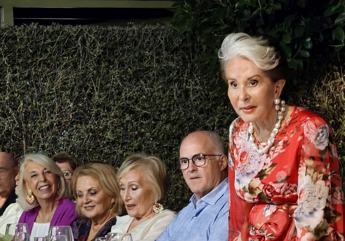 Marisa Marín celebra su santo con una fiesta en su casa