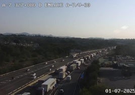 Atascos en la A-7 este martes, 1 de julio.