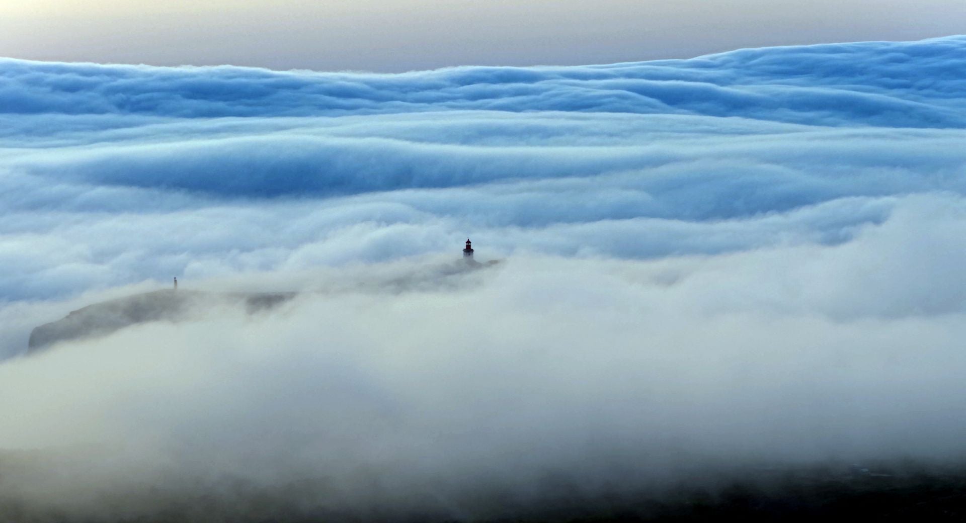 Fotos: Un &#039;tsunami de nubes&#039; sorprende e inquieta a los bañistas en Portugal