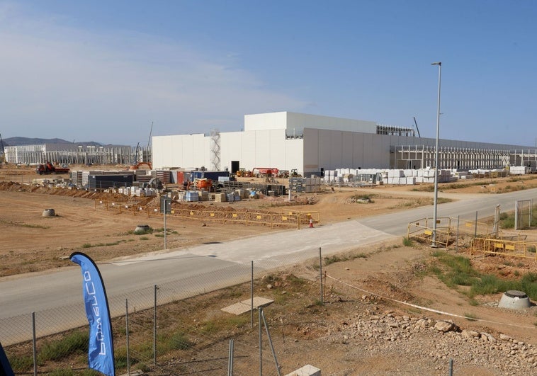 Panorámica de la primera fase de la gigafactoría de PowerCo.