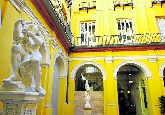 Patio del Palacio del Marqués de Campo.