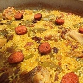 ¿Paella de chorizo? ¿De salmón y parmesano? ¿De mango y plátano? Los arroces más irreverentes vuelven al Tancat de L´Estell