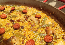 Arròs de xoriç a la valenciana.