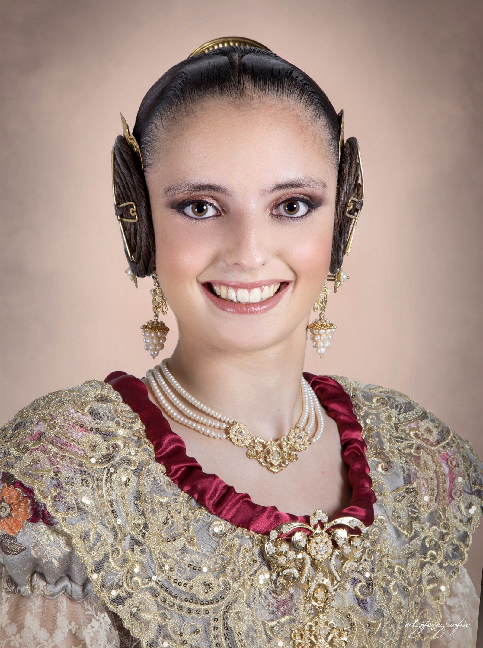 Lucía Mínguez Gabarda- Falla Sant Joan Bosco-Duc de Mandas (sector Rascanya)
