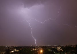 Tormenta sobre Valencia la noche del sábado.