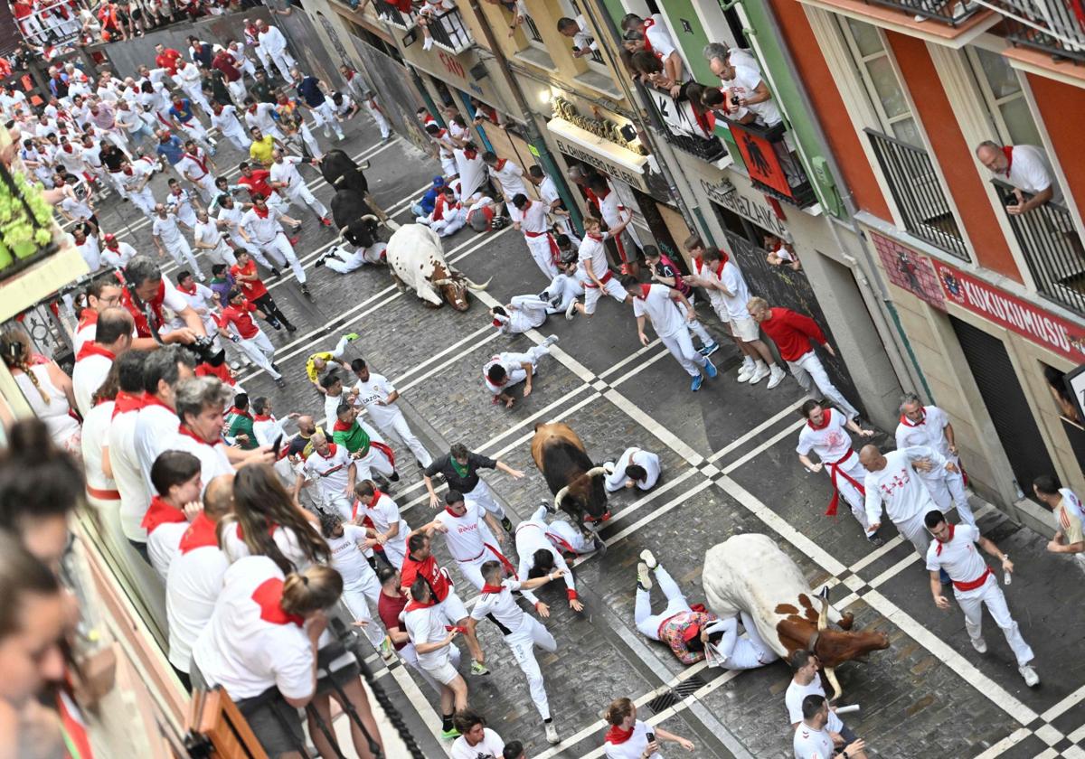 Primer encierro de San Fermín 2025.