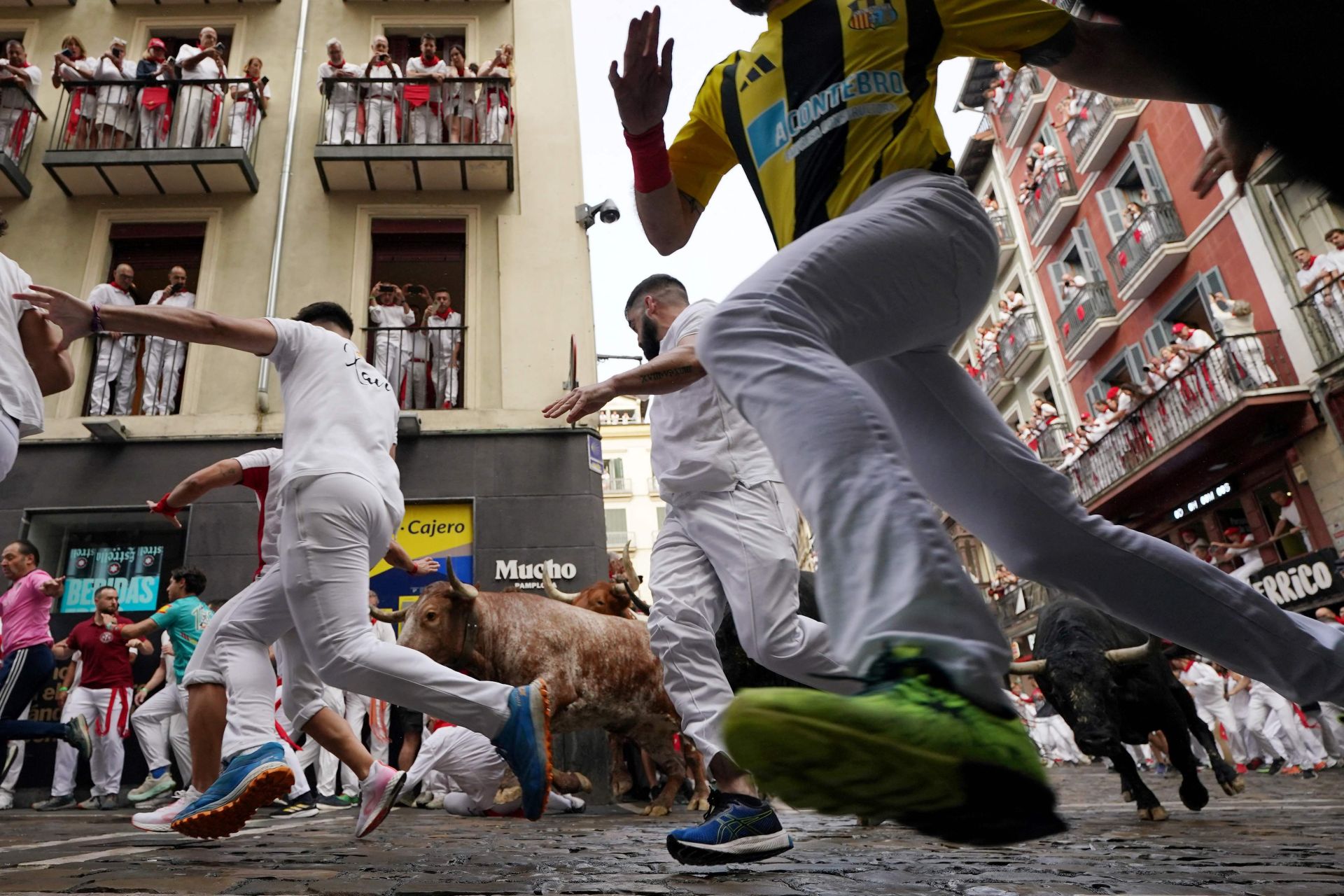El primer encierro de San Fermín 2025, en imágenes