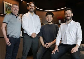 Corberán, Gourlay, Kiat Lim y Solís, posando en su encuentro en Singapur.