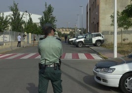 Imagen de archivo de un operativo de la Guardia Civil de Moncada.