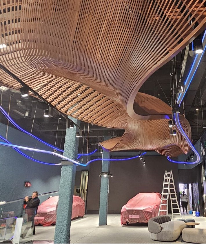 Imagen secundaria 2 - Obras de Volúmenes y Vareta MG. El escenario de una entrega de premios en Fibes (Sevilla) fue un trabajo de Manolo García dirigido por Berta Sola para Vorwerk, Pionners.