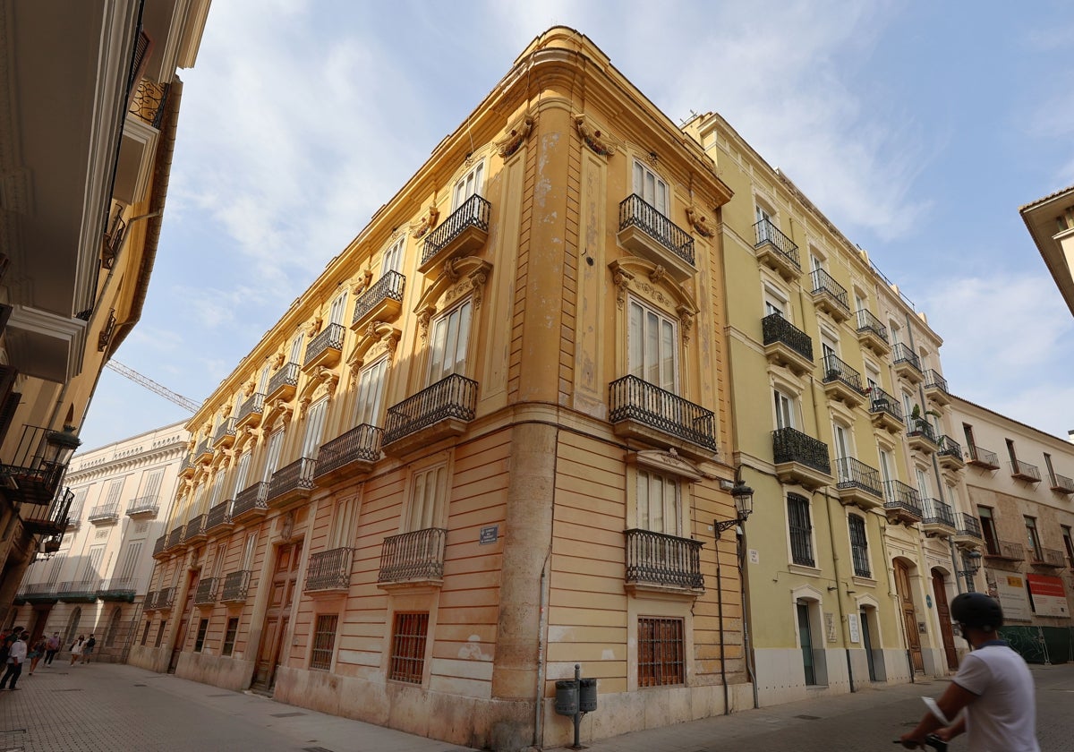 Vista exterior del Palau de Tremolar, en Valencia.
