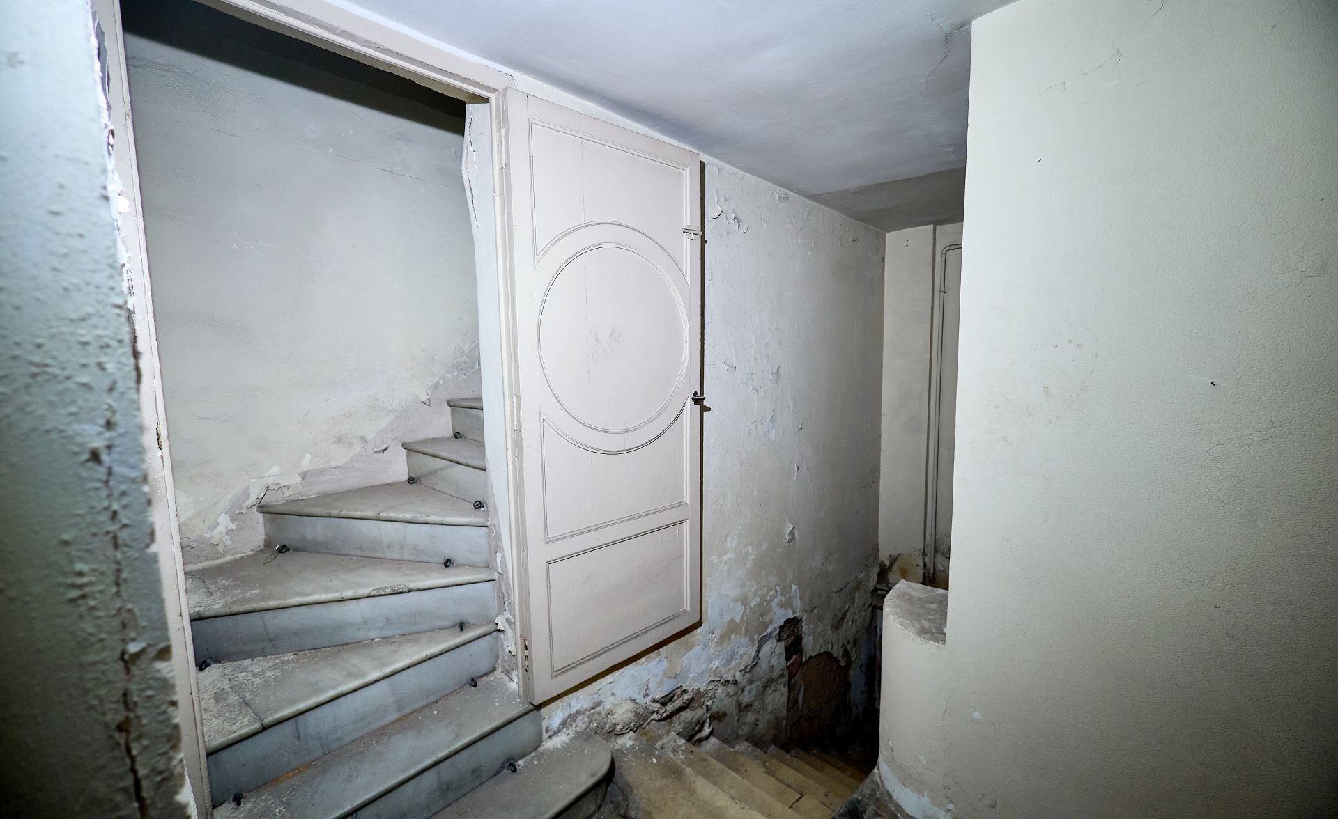 FOTOS | Así es por dentro el refugio antiaéreo del Palacio de Montortal en Valencia