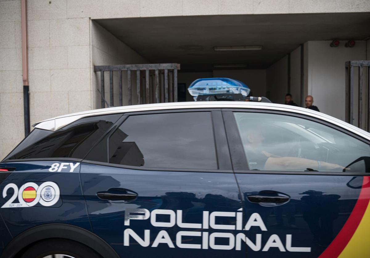 Coche de la Policía Nacional en una imagen de archivo.