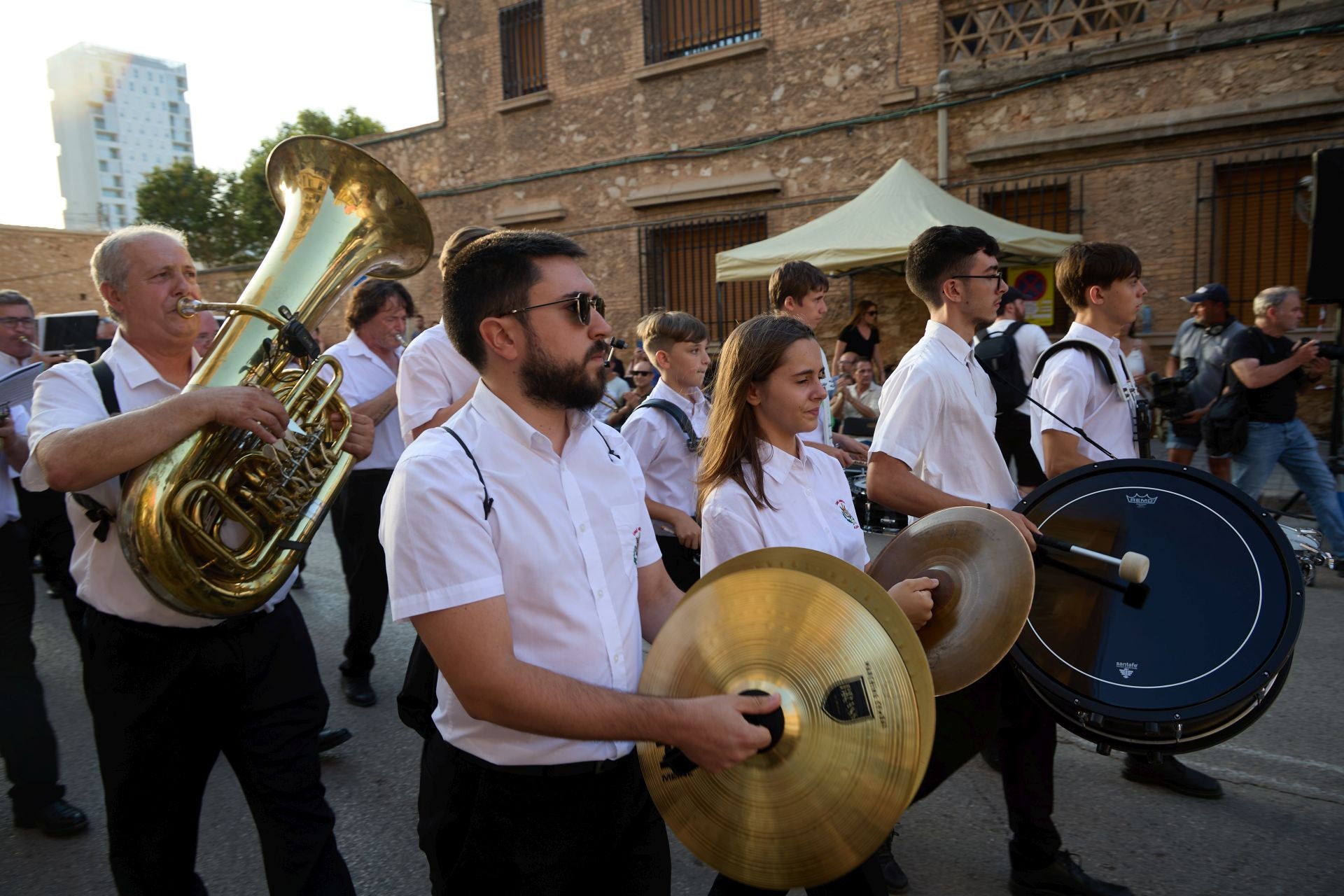 Quince bandas afectadas por la dana abren el Certamen Internacional de Valencia en La Torre