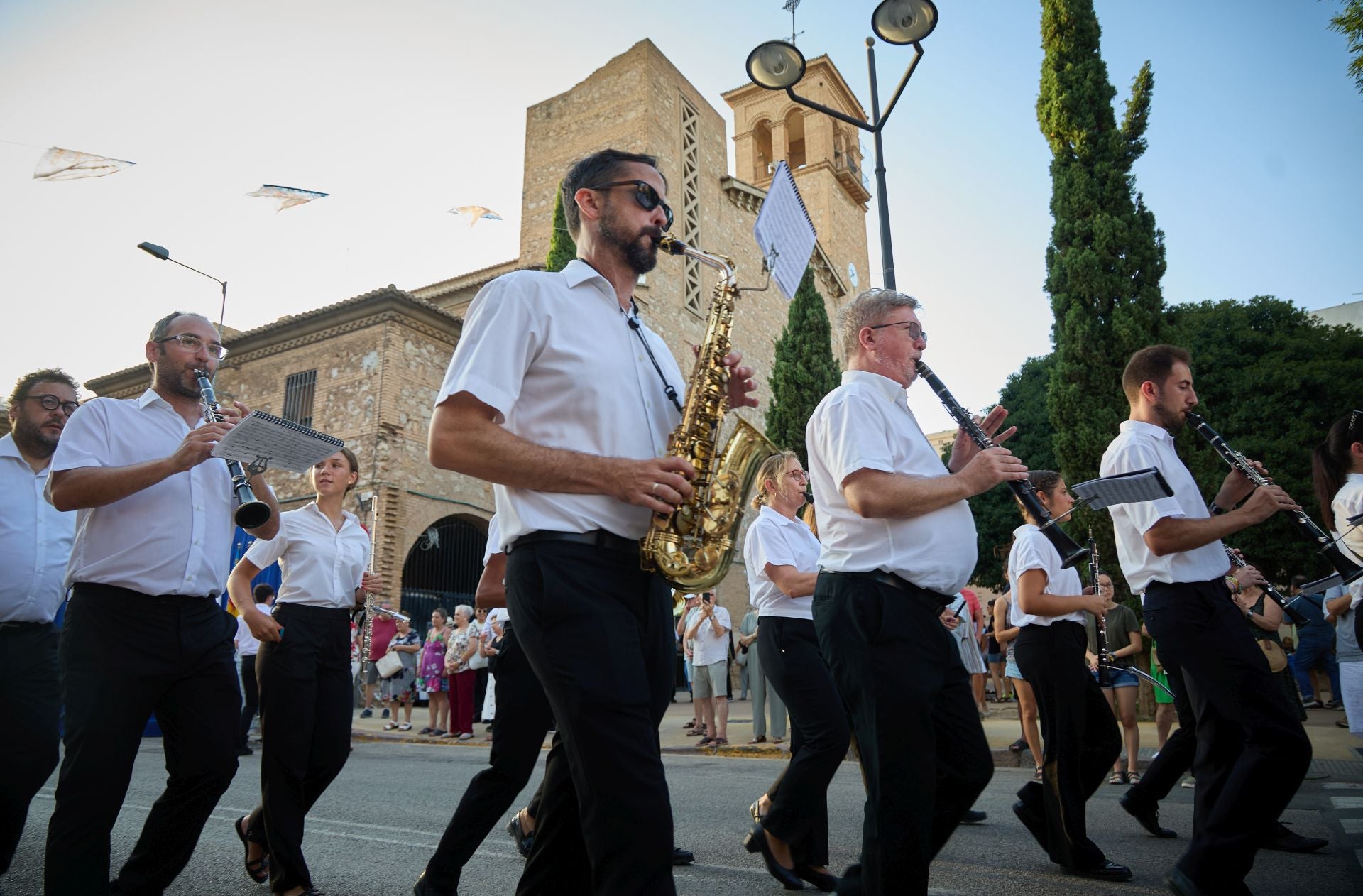 Quince bandas afectadas por la dana abren el Certamen Internacional de Valencia en La Torre