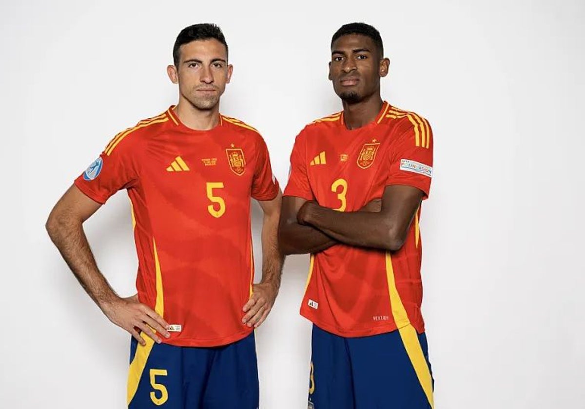Tárrega y Mosquera en la sesión de fotos del Europeo sub-21.