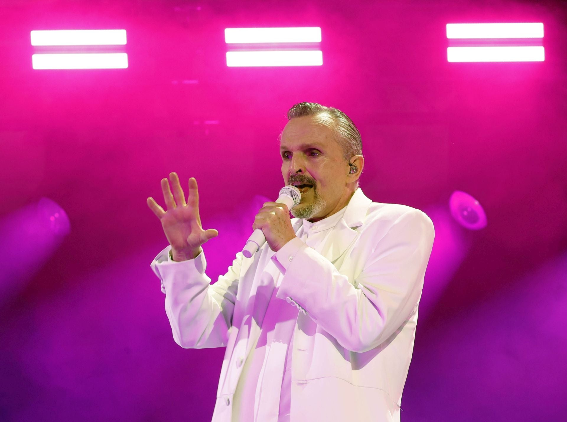 Miguel Bosé reconquista Valencia ocho años después