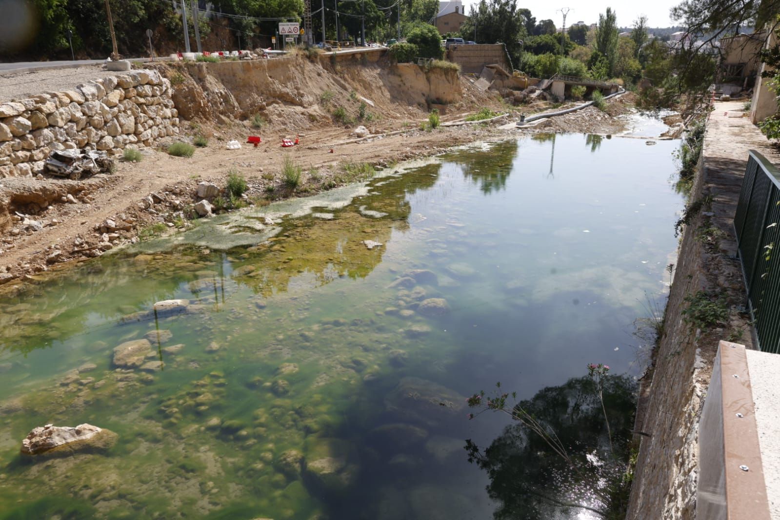 Fotos: Grupos de bañistas sufren nuevas infecciones en aguas del río Buñol